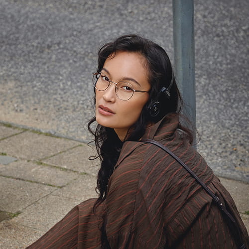 Woman wearing Charles stone